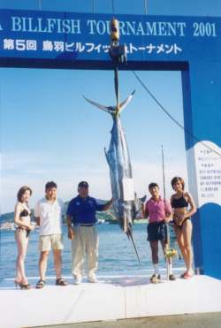 �r�؁@����