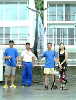 ����@����