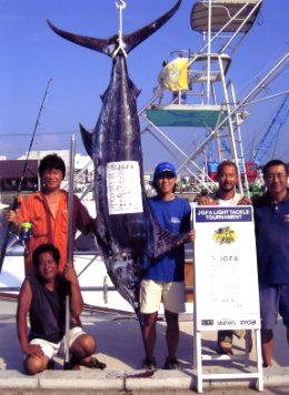 �����@����