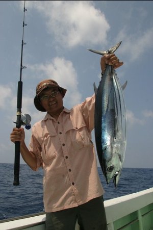 ���R�@����